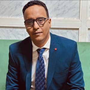 أنتم مكشوفون جميعا أيها المفسدون ” المحترمون”/أقريني ولد امينوه