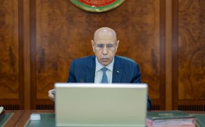 مجلس الوزراء يقيل مسؤولين شملهم التحقيق في حريقي محطتي تحويل الكهرباء