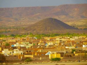 إصابة عامل في شجار داخل محل لصناعة لَبِن الإسمنت بالنعمة
